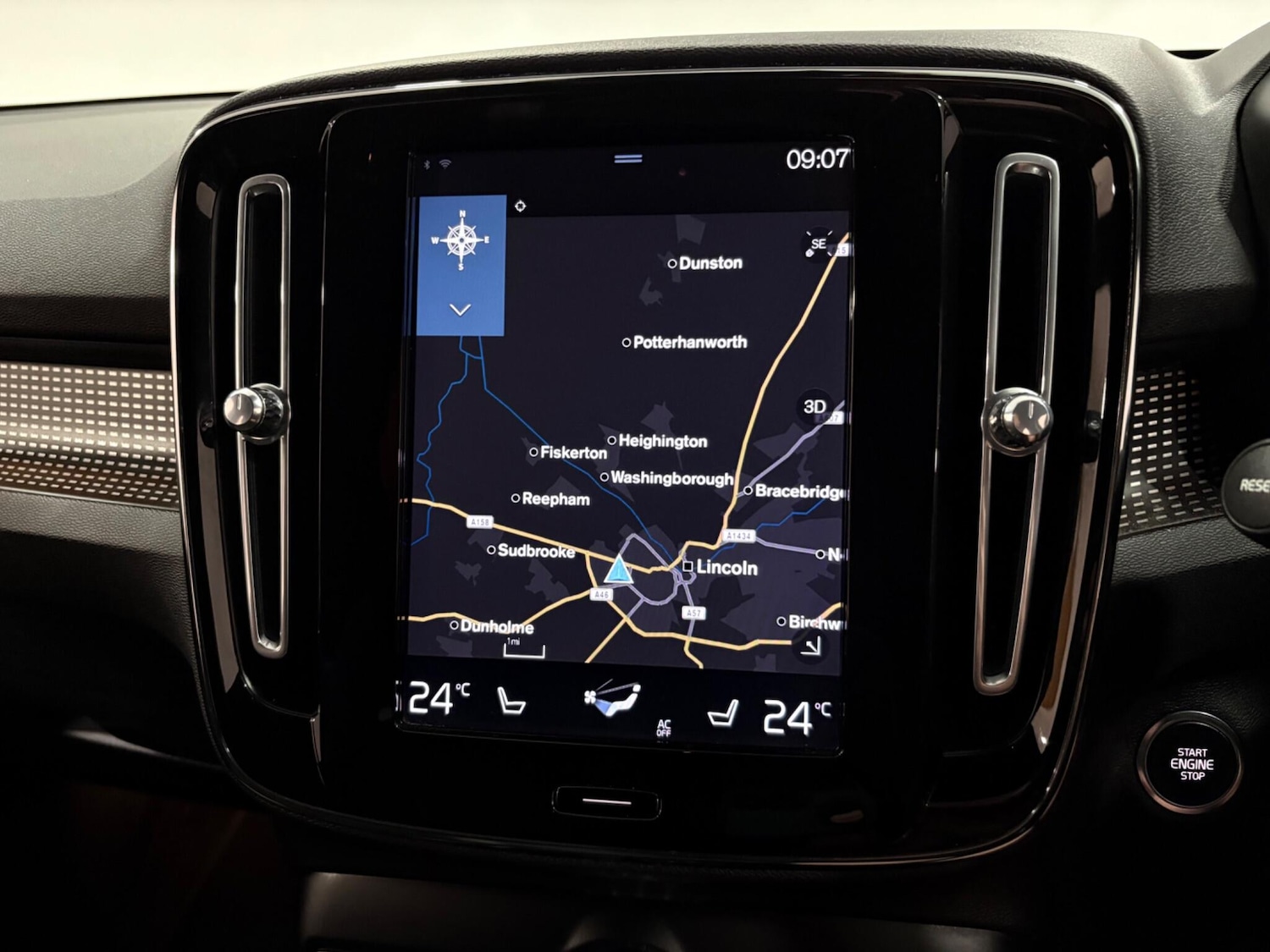 Used Volvo XC40 for sale - 76727914: Photo 21