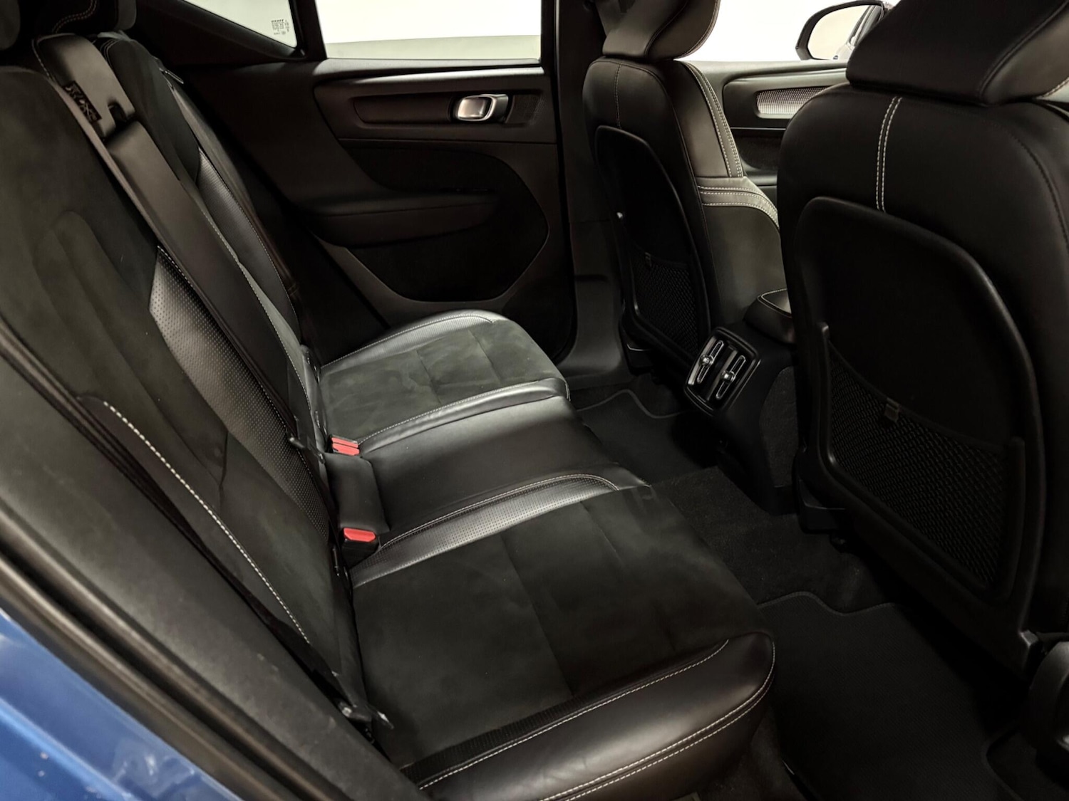 Used Volvo XC40 for sale - 76727914: Photo 39