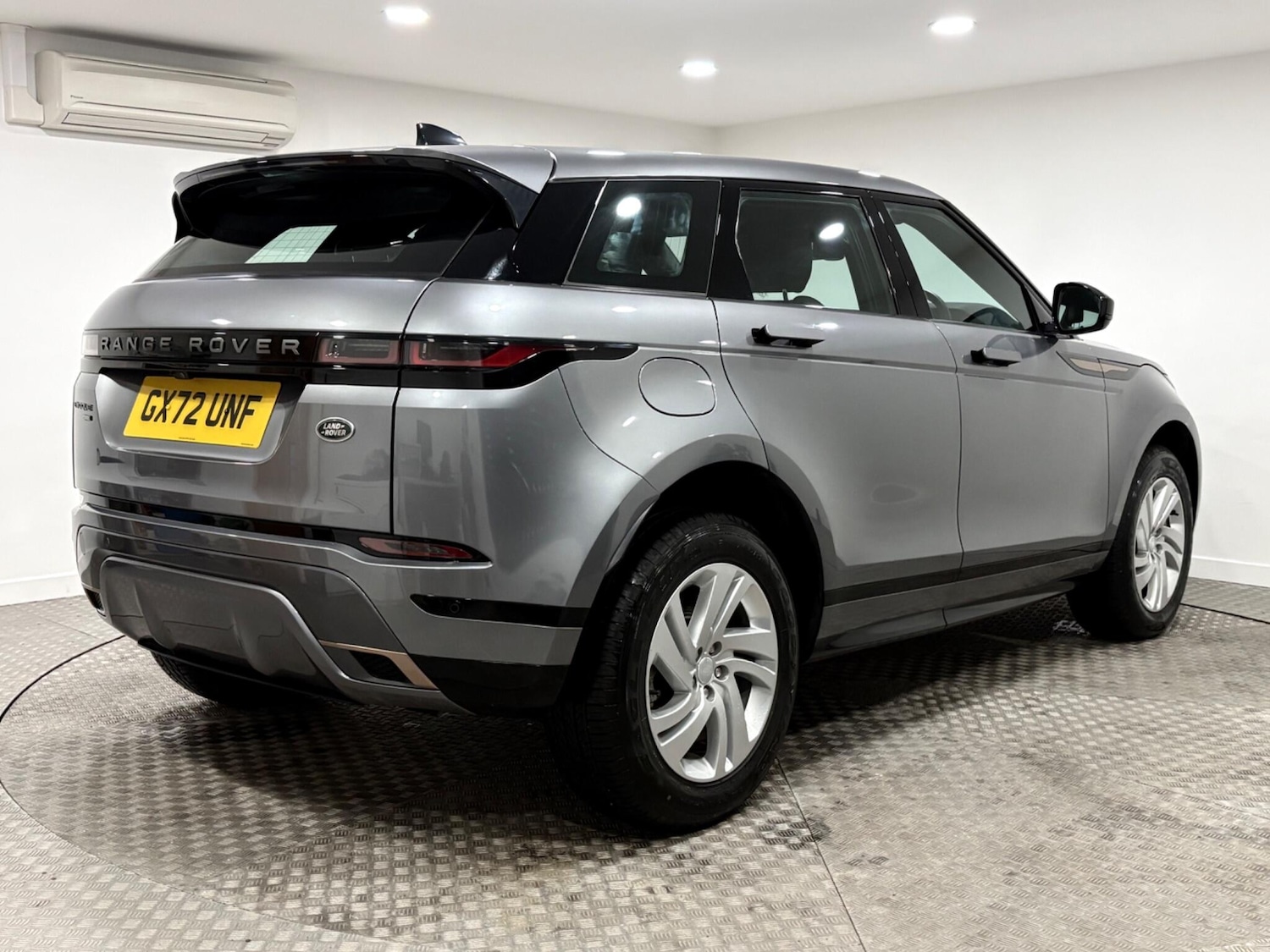 Used Land Rover Range Rover Evoque 2023 for sale - 77425619: Photo 3