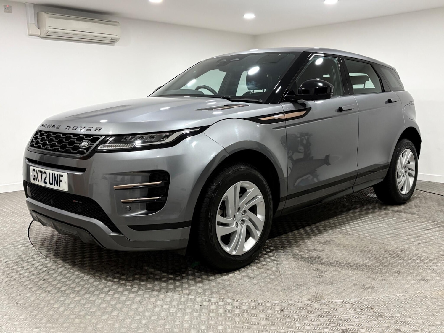 Used Land Rover Range Rover Evoque 2023 for sale - 77425619: Photo 7