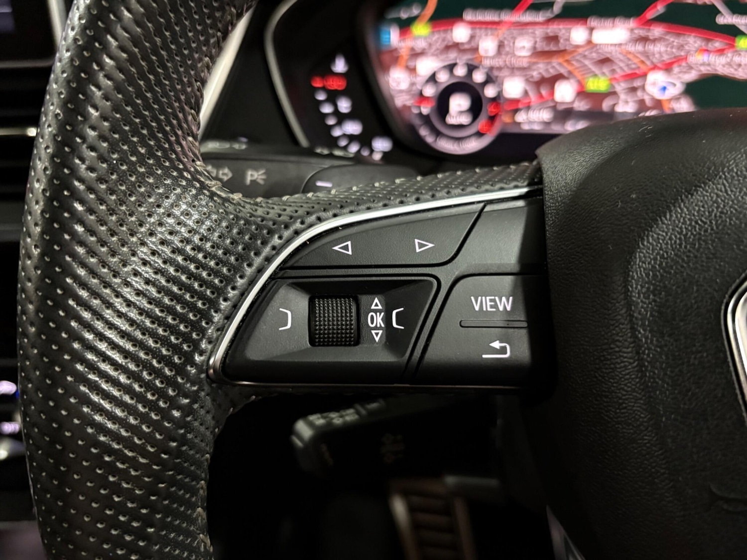 Used Audi Q5 2019 for sale - 76572310: Photo 17