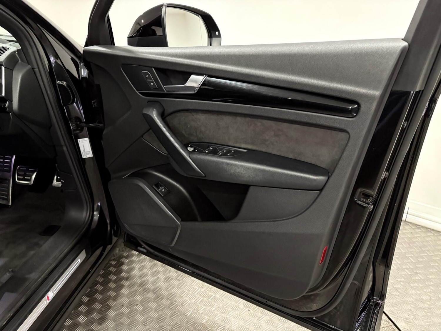 Used Audi Q5 2019 for sale - 76572310: Photo 39