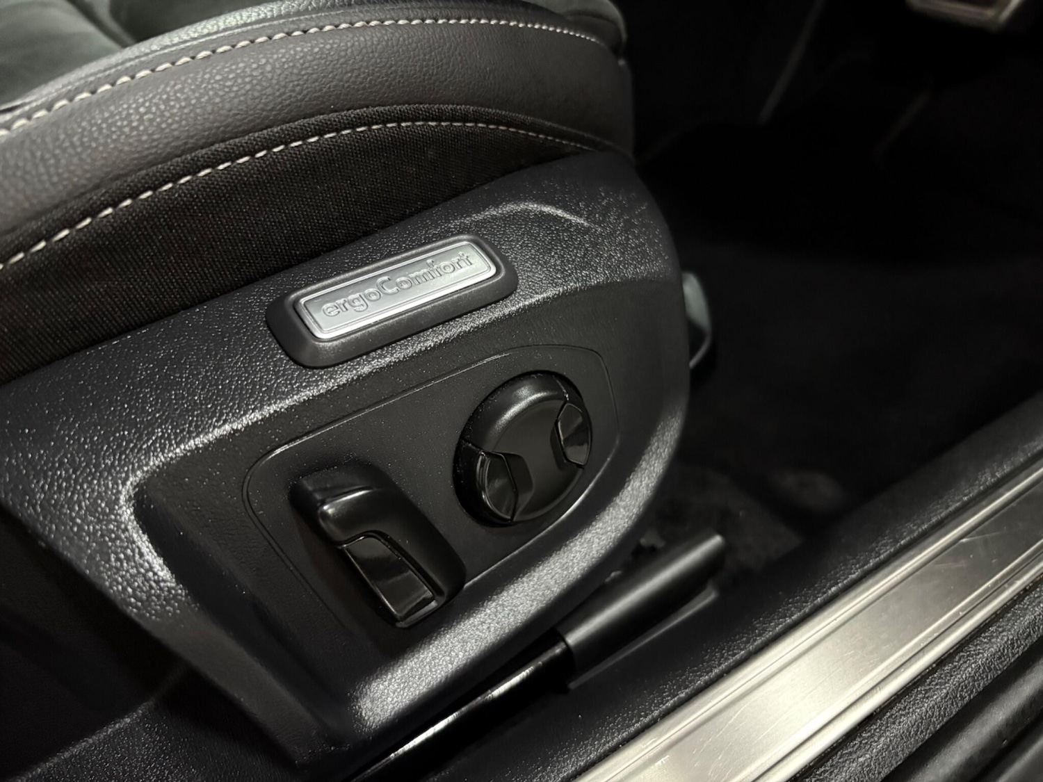 Used Volkswagen Arteon 2024 for sale - 77021260: Photo 13