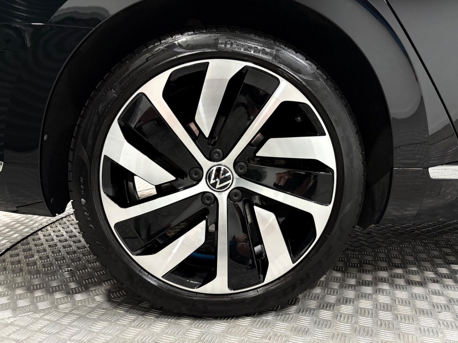 Used Volkswagen Arteon 2024 for sale - 77021260: Photo 58