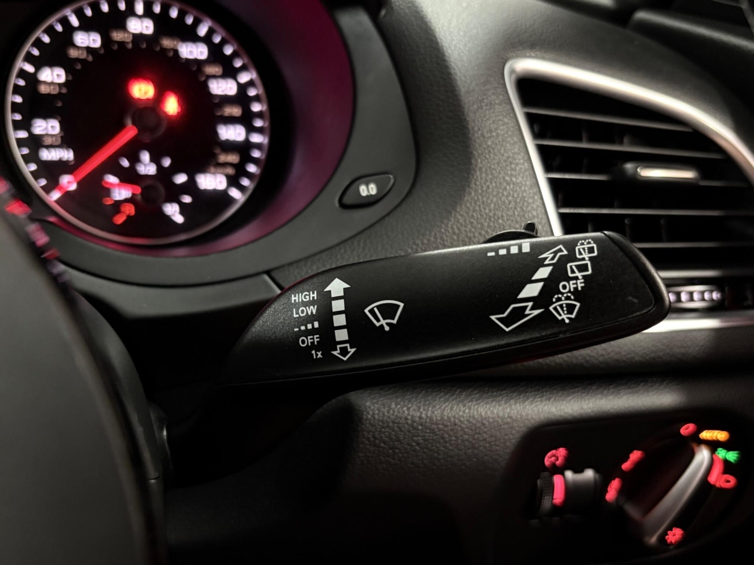 Used Audi Q3 2016 for sale - 76912959: Photo 21