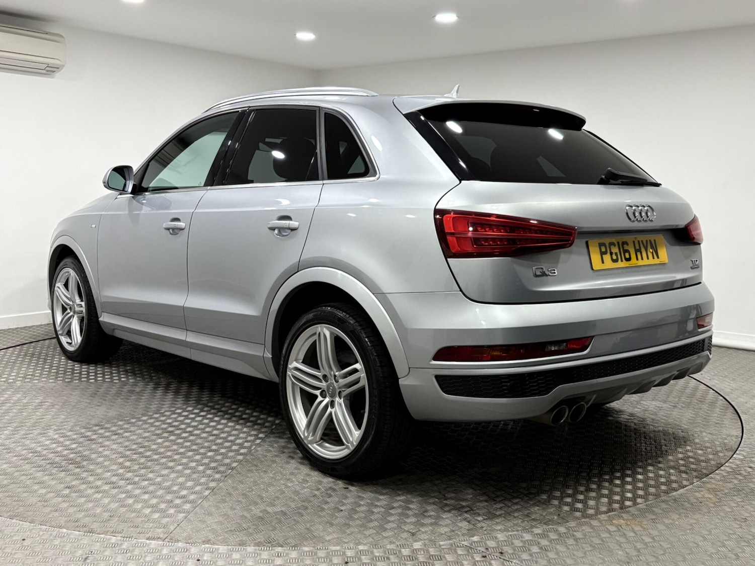 Used Audi Q3 2016 for sale - 76912959: Photo 6