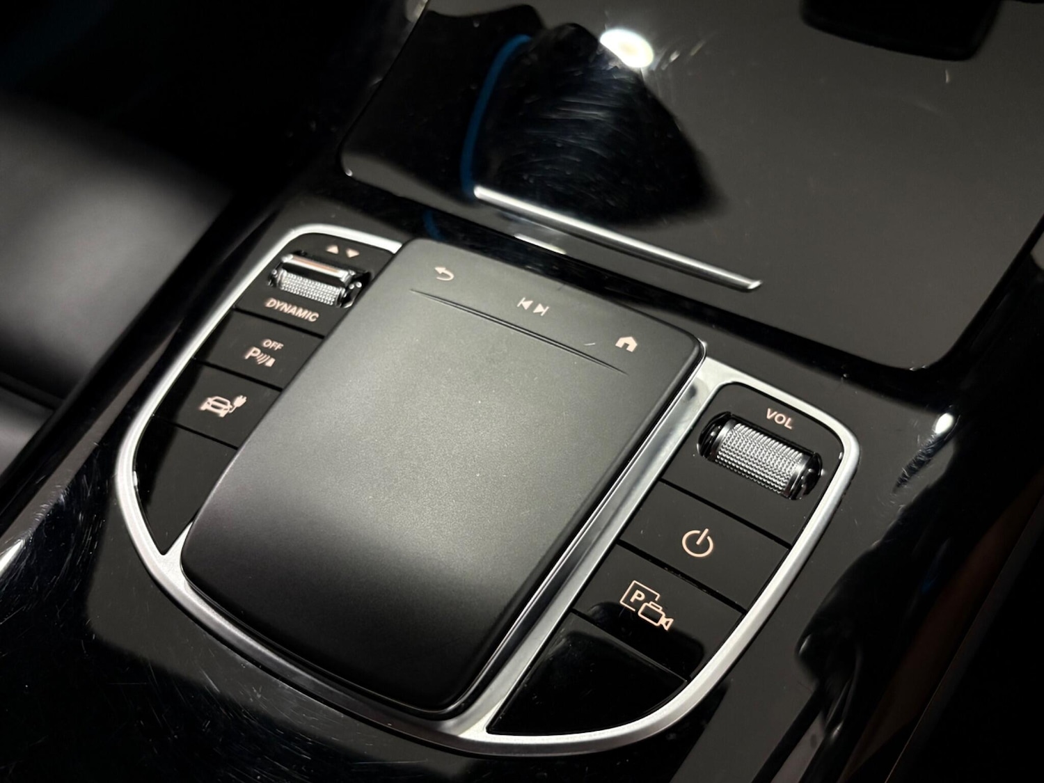 Used Mercedes-Benz EQC 2022 for sale - 77020902: Photo 33