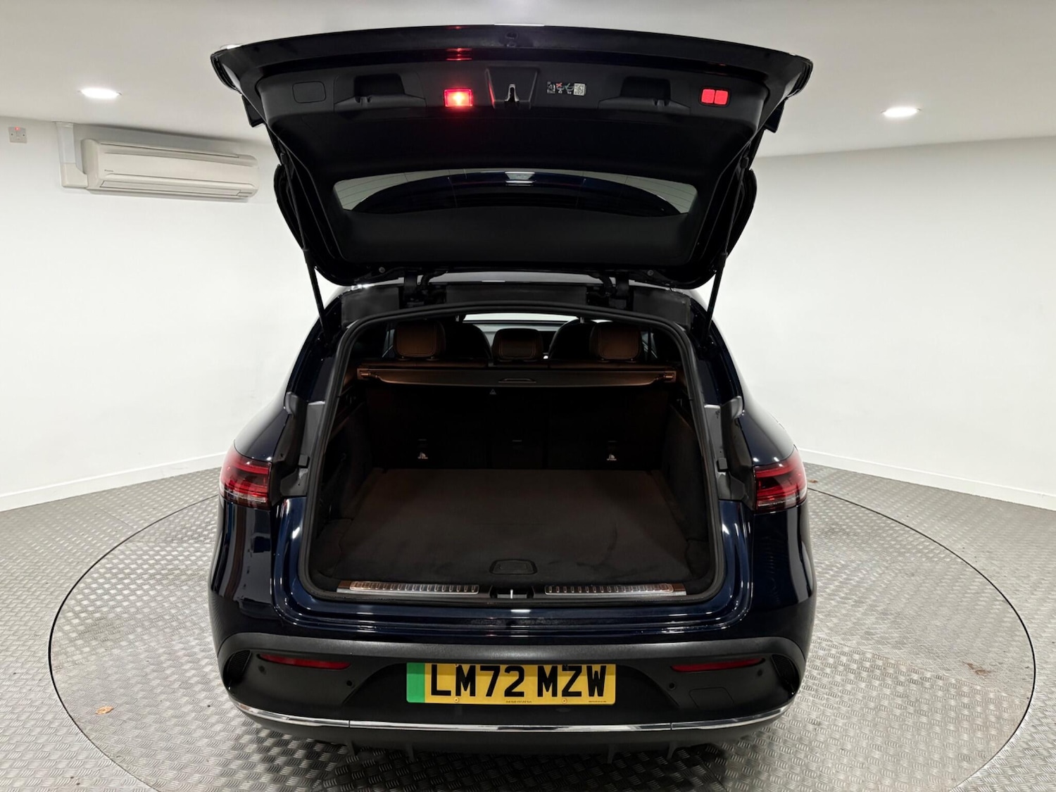 Used Mercedes-Benz EQC 2022 for sale - 77020902: Photo 45