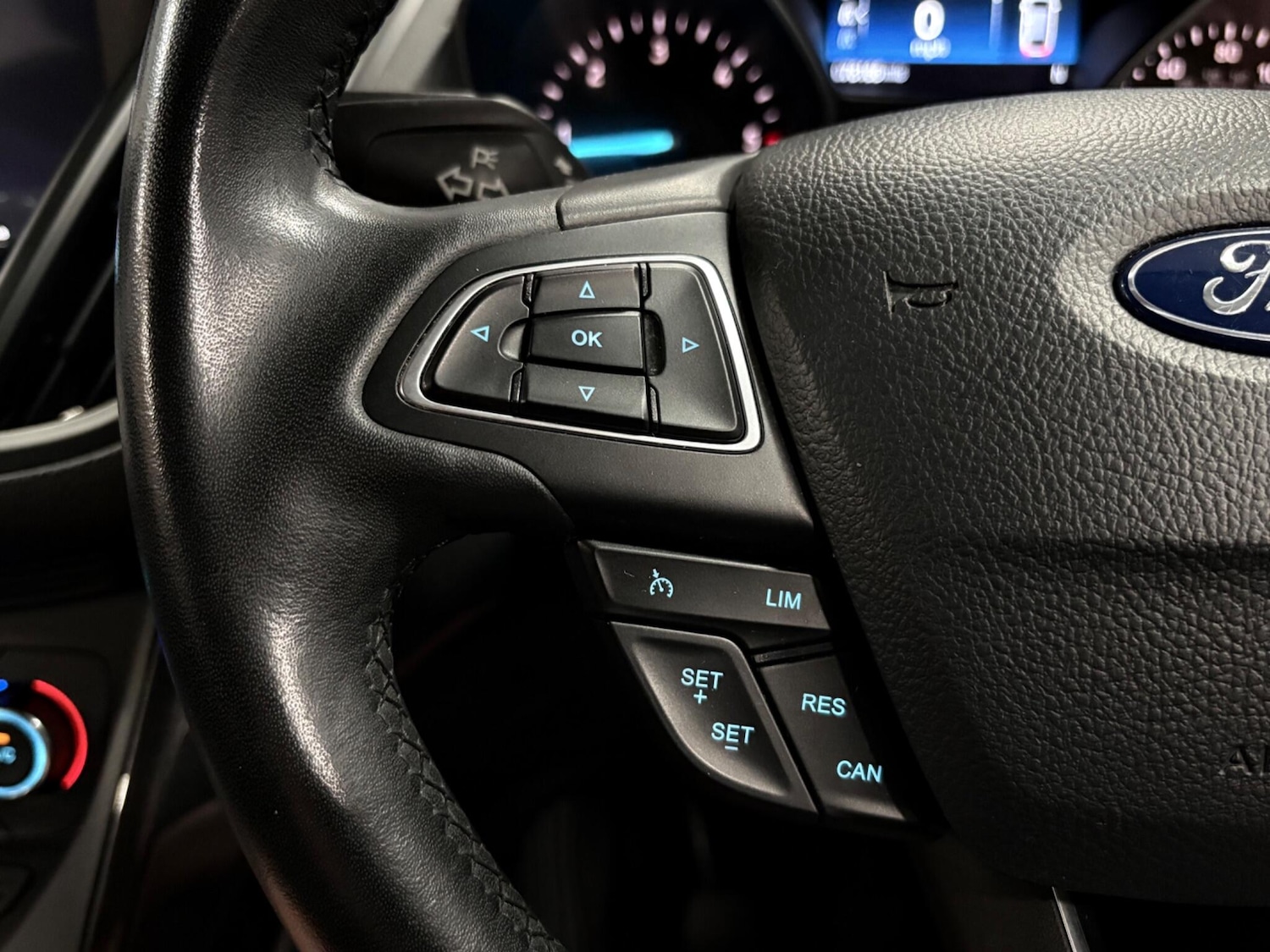 Used Ford Kuga 2017 for sale - 77882306: Photo 16