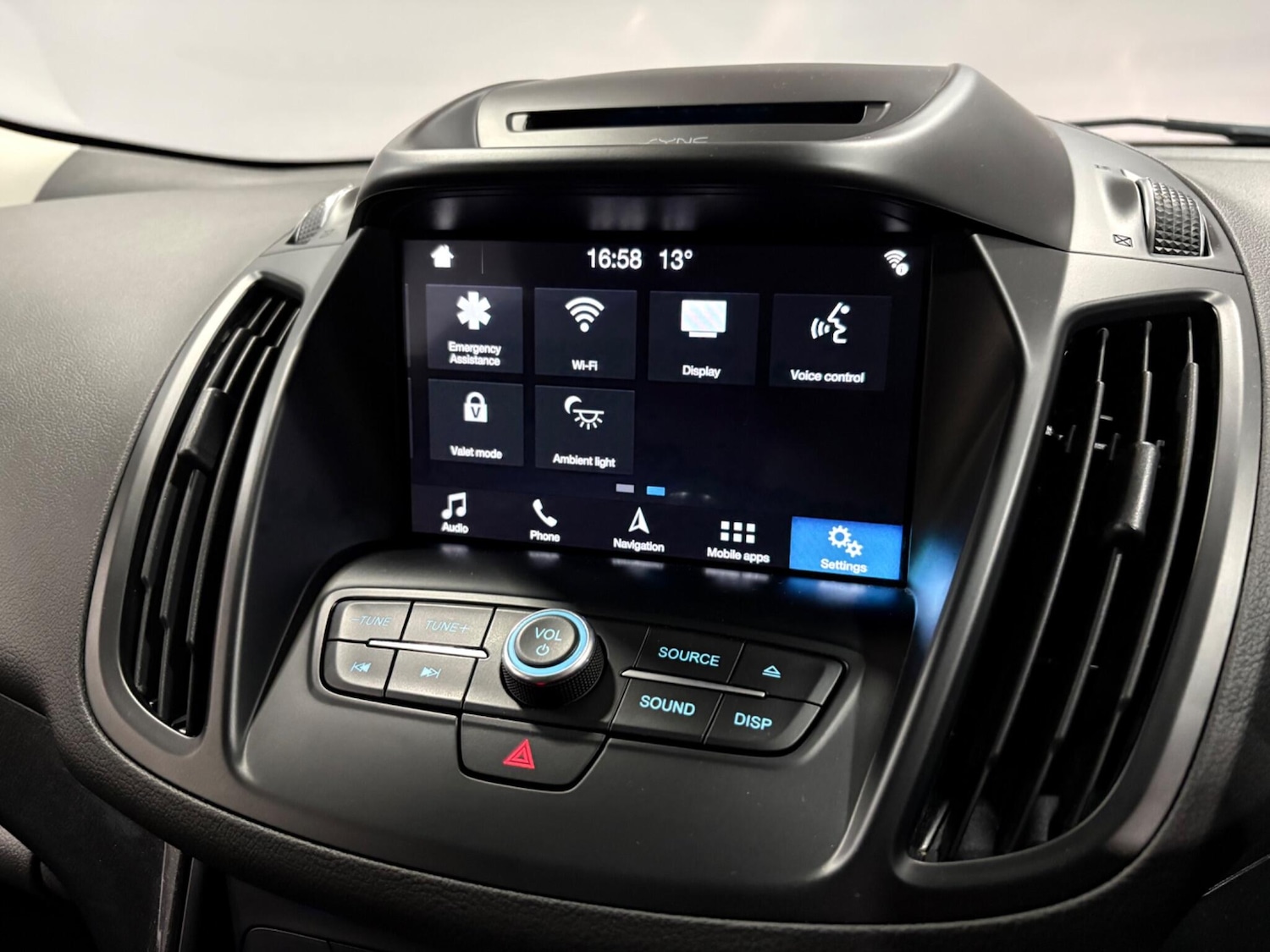 Used Ford Kuga 2017 for sale - 77882306: Photo 21