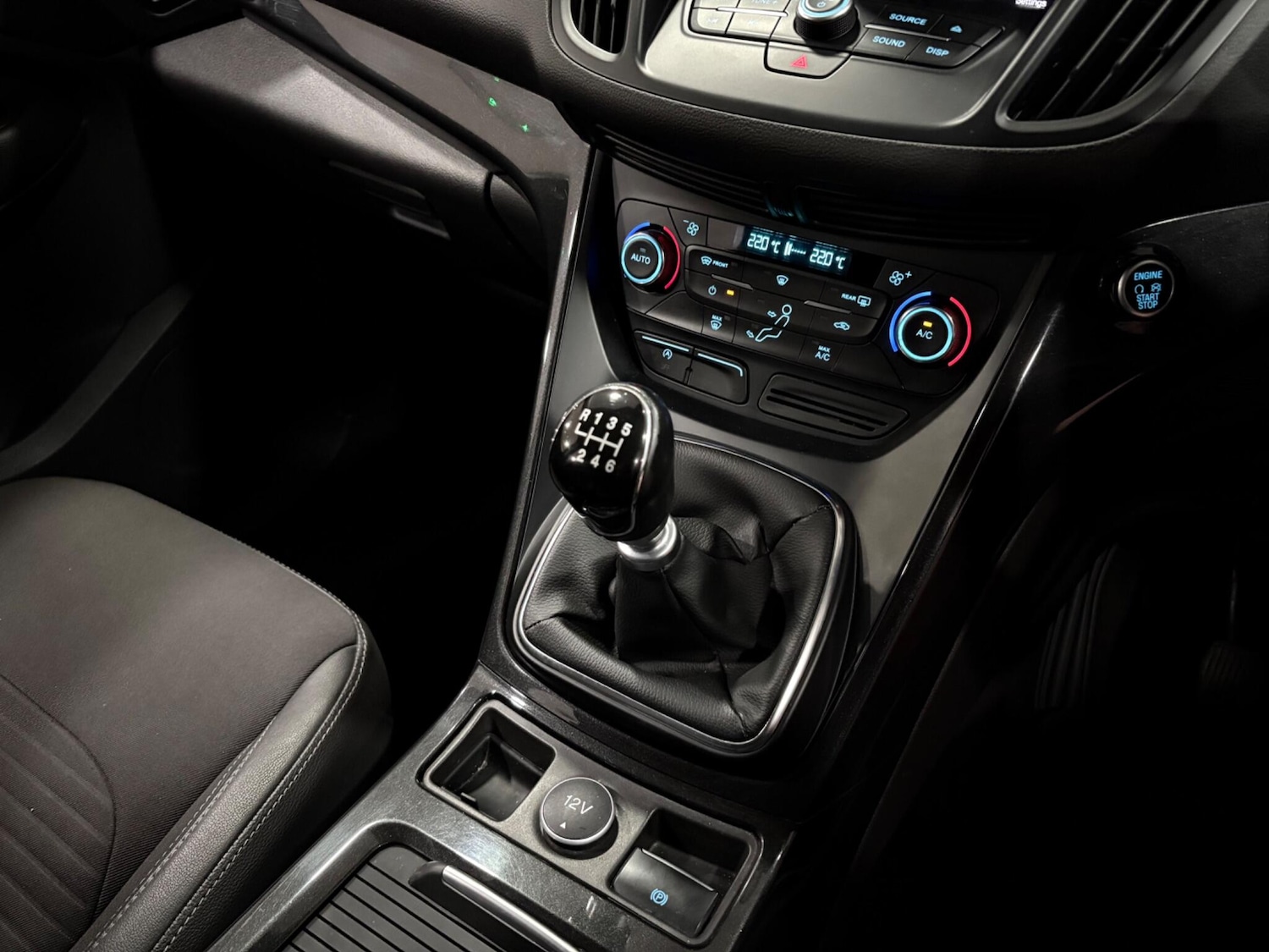 Used Ford Kuga 2017 for sale - 77882306: Photo 31