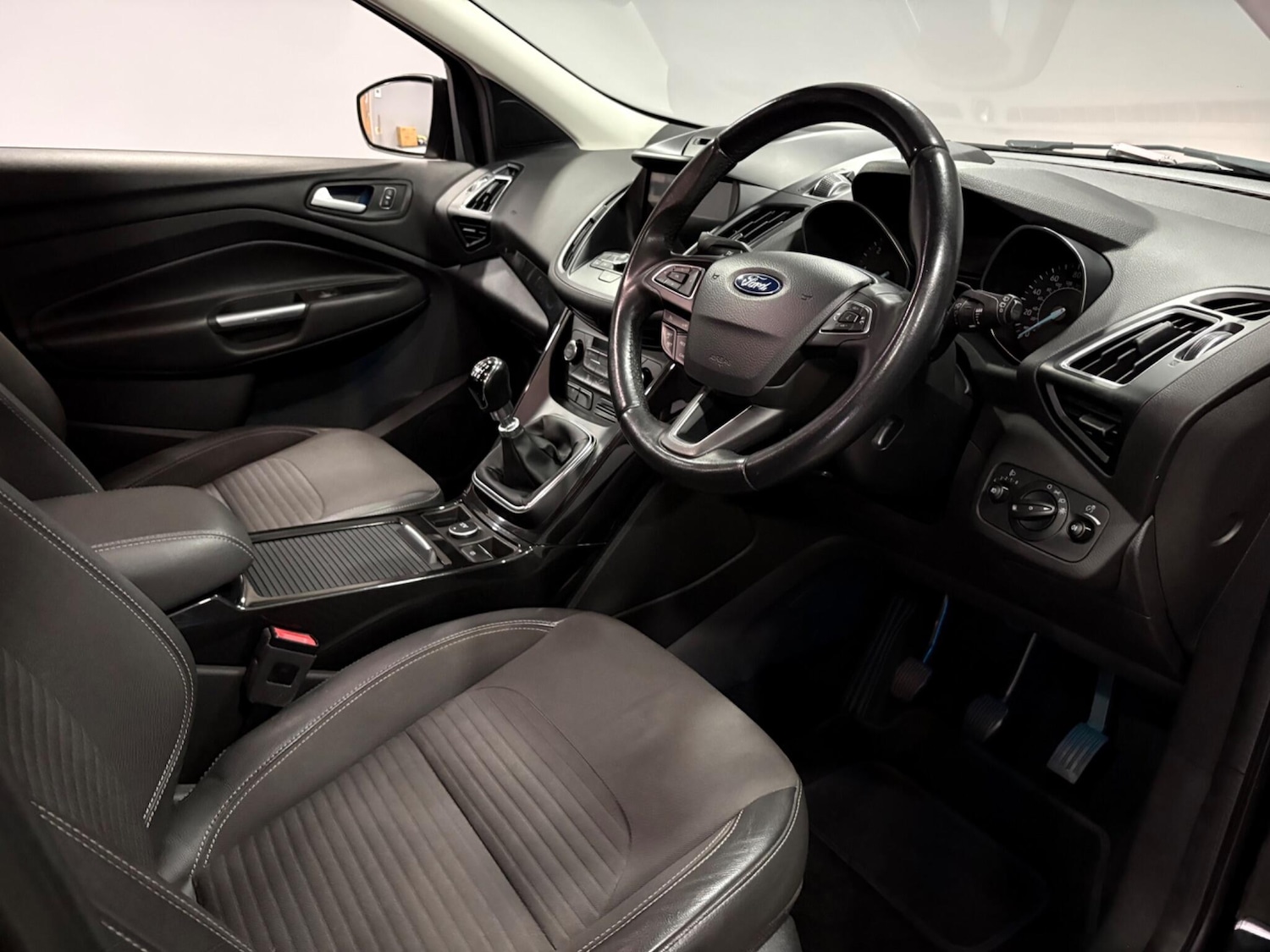 Used Ford Kuga 2017 for sale - 77882306: Photo 9