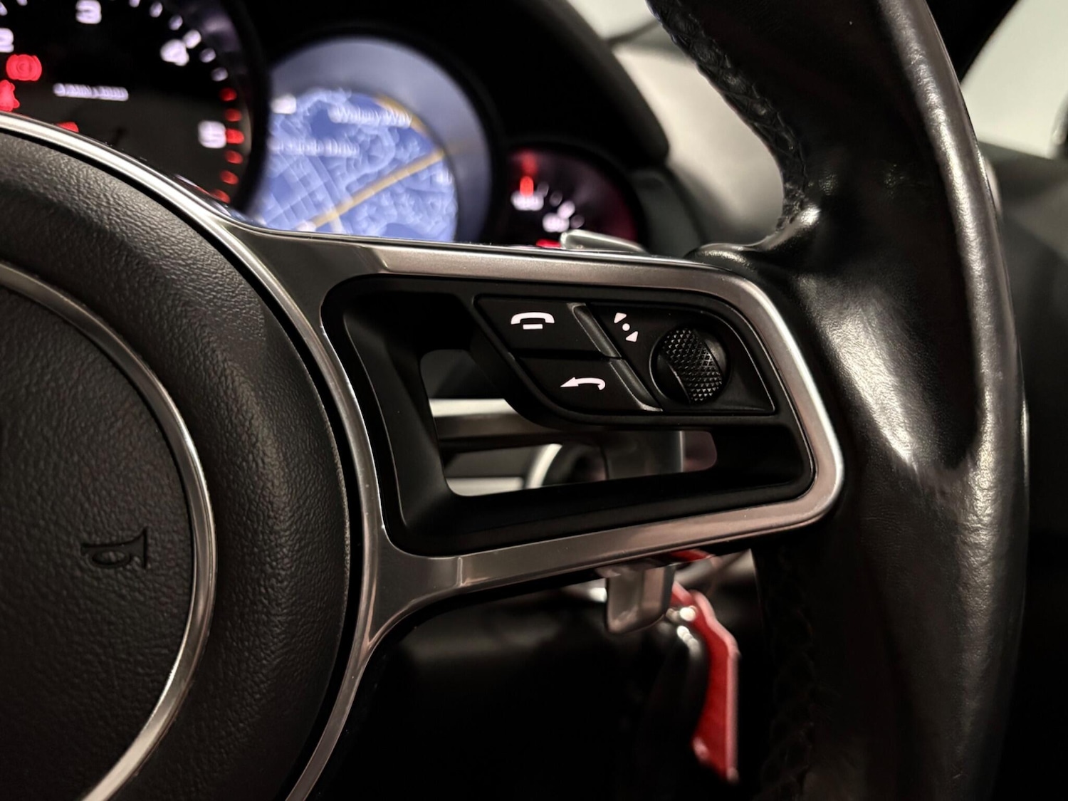 Used Porsche Cayenne 2016 for sale - 78018854: Photo 19