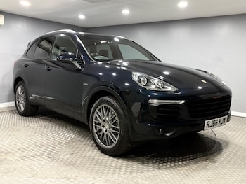Used Porsche Cayenne 2016 for sale - 78018854: Photo