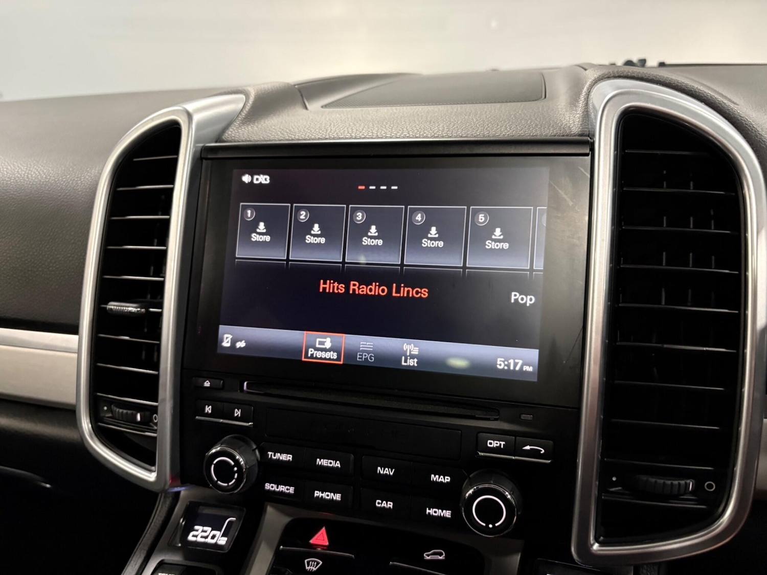 Used Porsche Cayenne 2016 for sale - 78018854: Photo 27