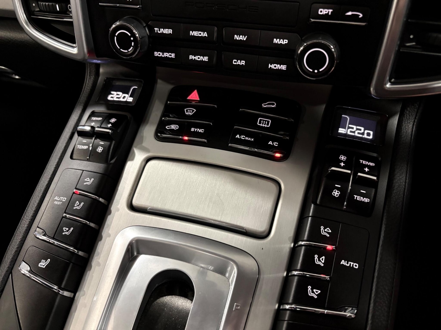 Used Porsche Cayenne 2016 for sale - 78018854: Photo 31