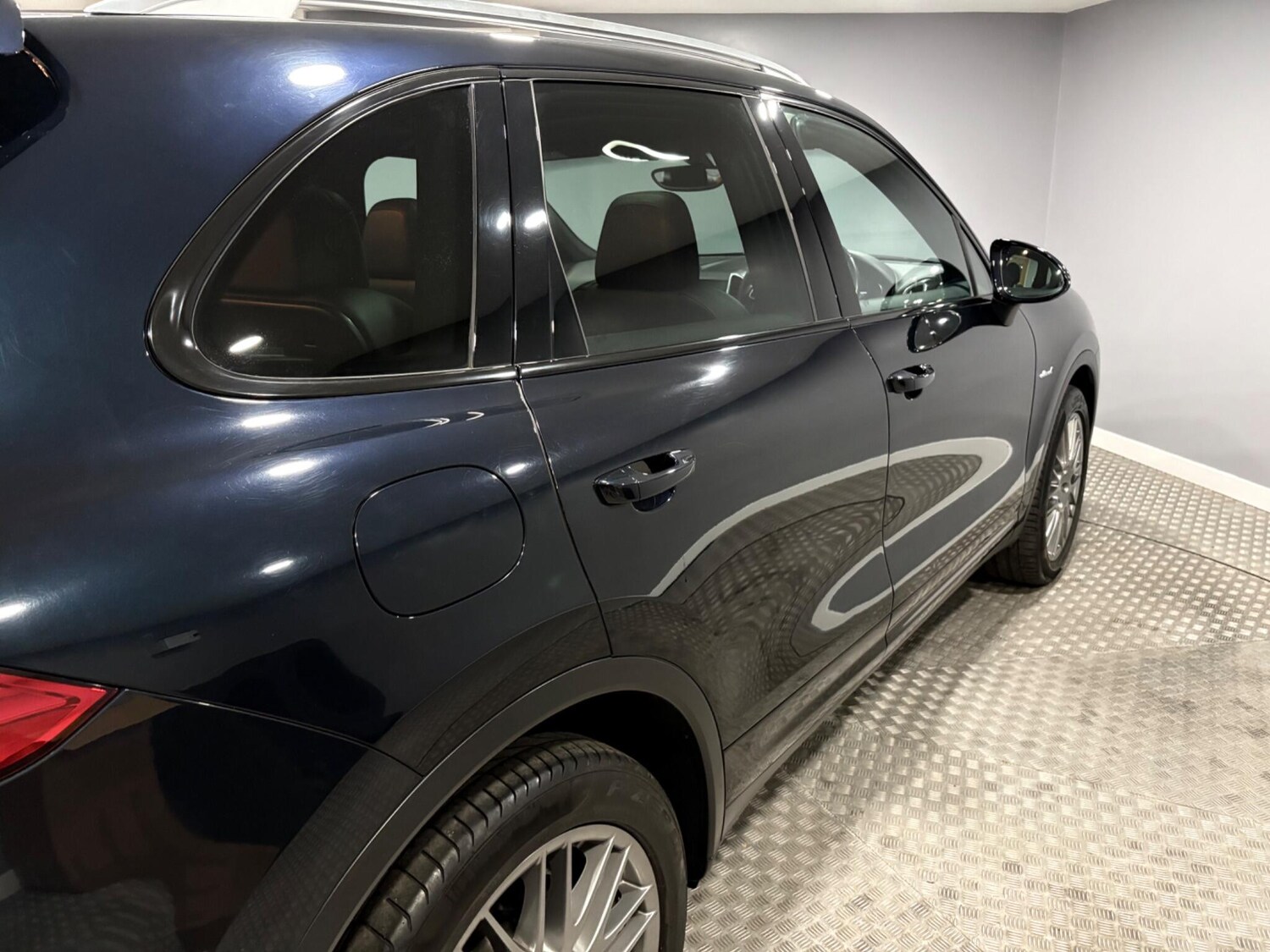 Used Porsche Cayenne 2016 for sale - 78018854: Photo 48