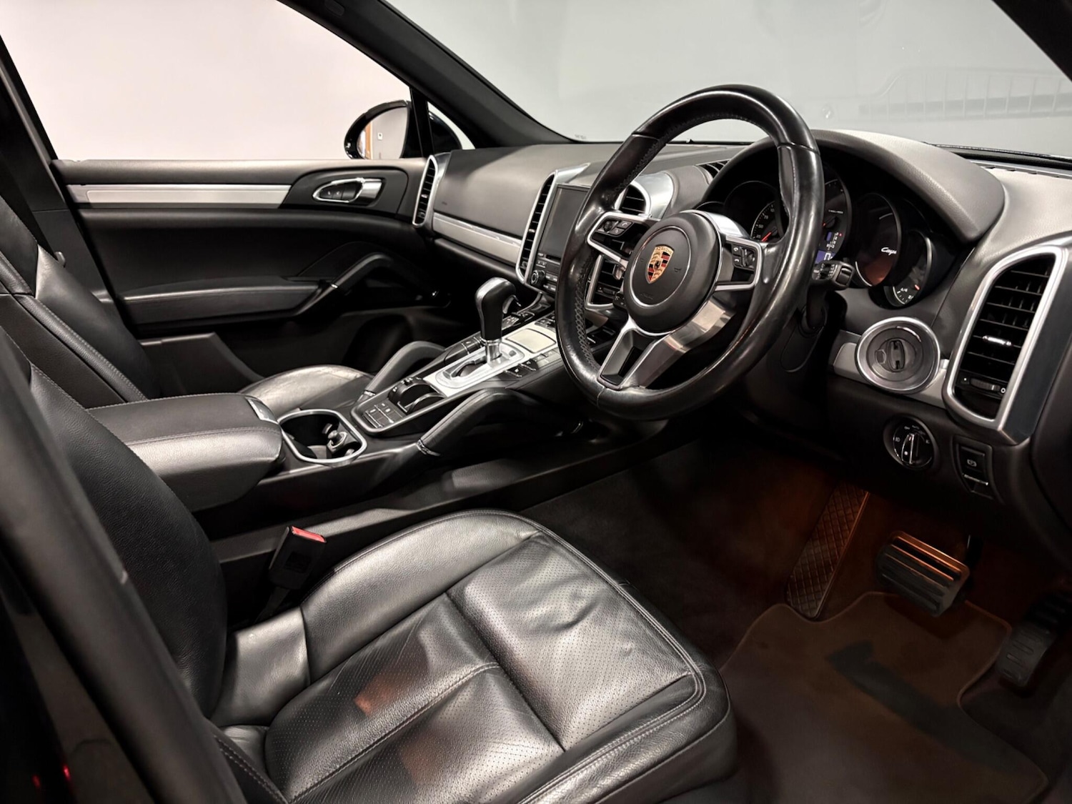 Used Porsche Cayenne 2016 for sale - 78018854: Photo 9