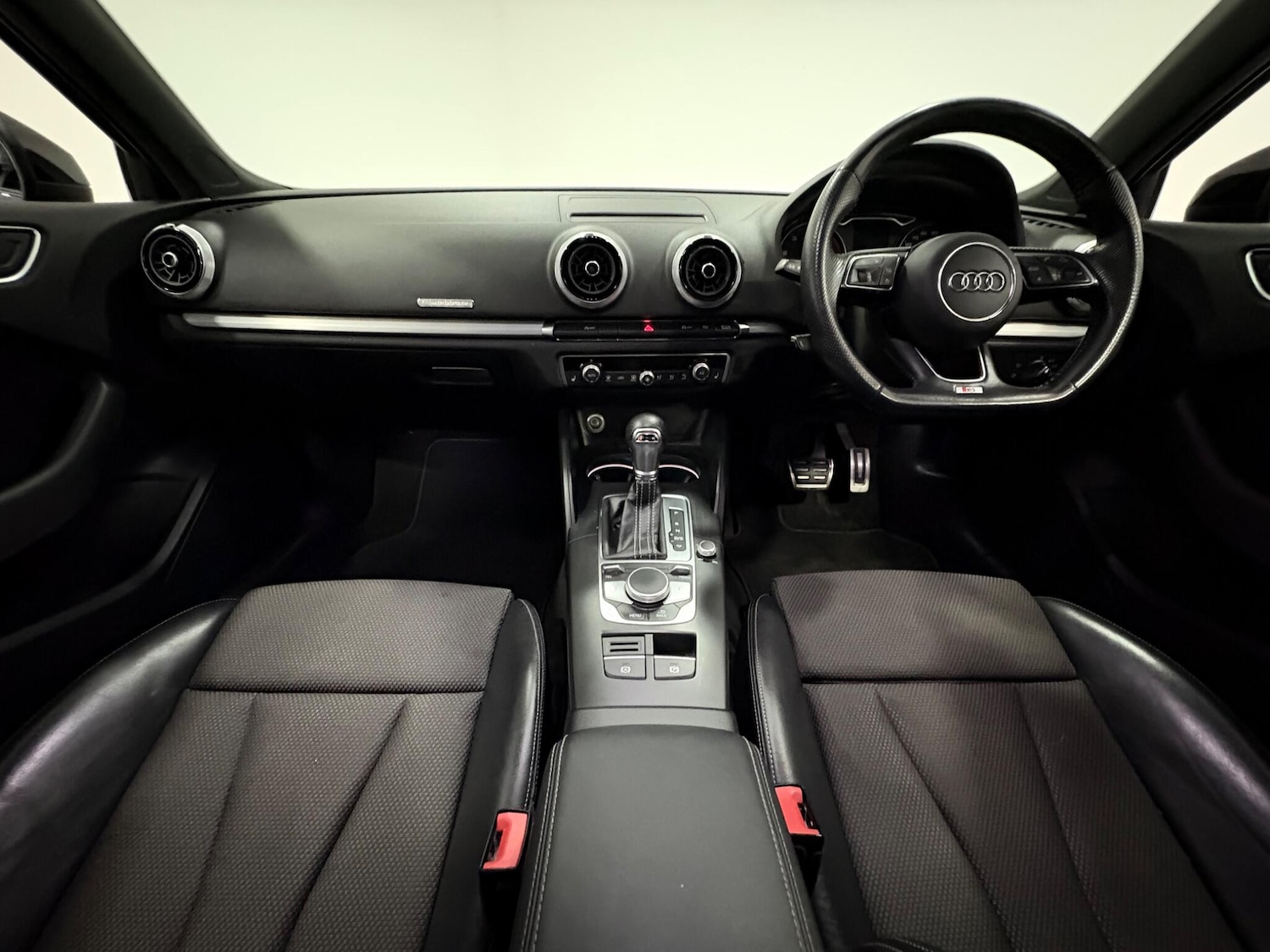 Used Audi A3 2018 for sale - 76484986: Photo 10