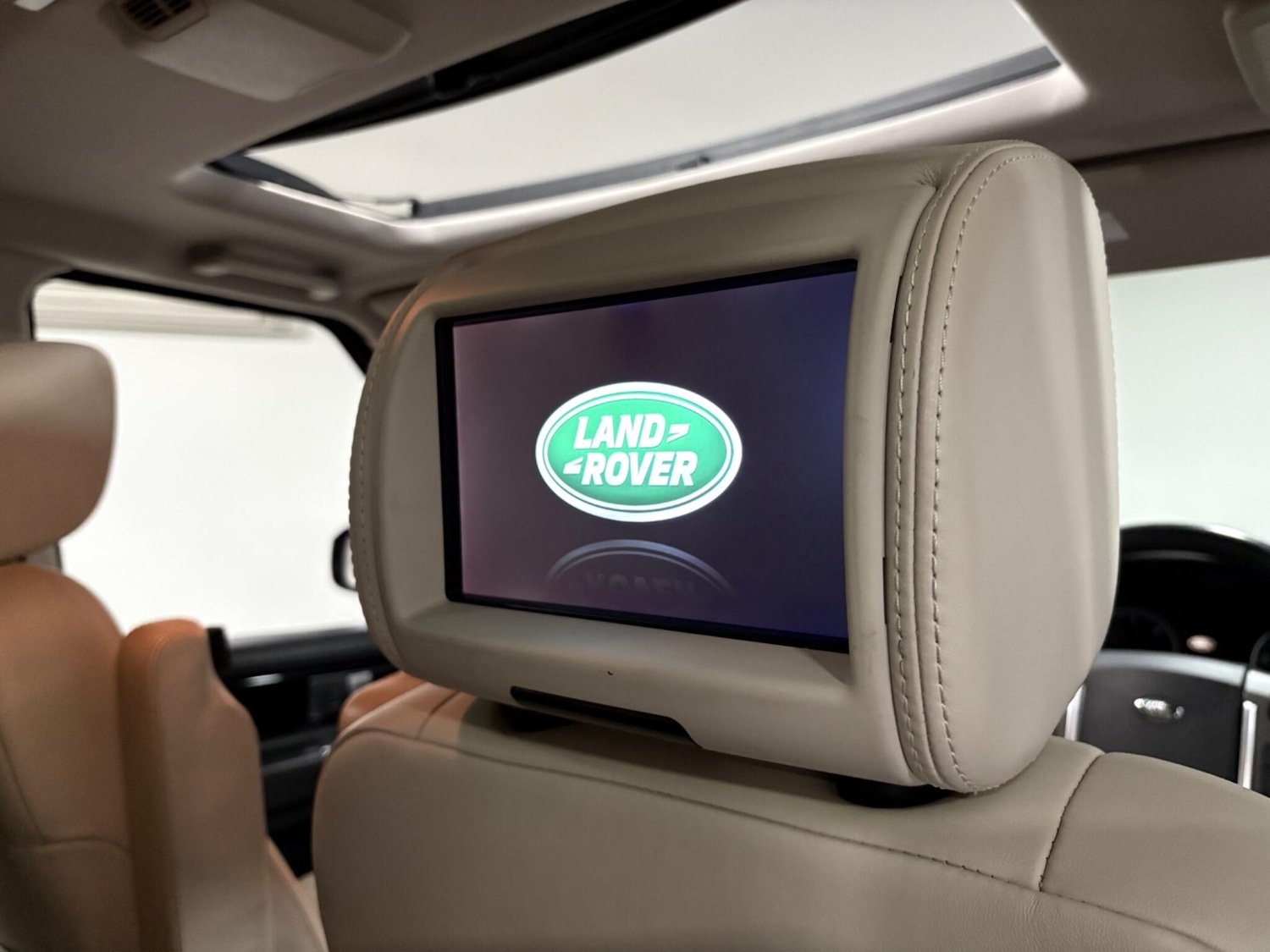 Used Land Rover Discovery 2015 for sale - 77131586: Photo 45