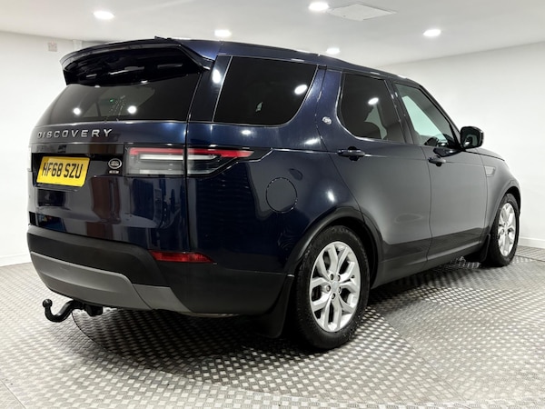 Used Land Rover Discovery 2018 for sale - 76189011: Photo 3