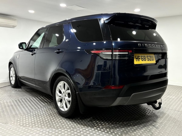 Used Land Rover Discovery 2018 for sale - 76189011: Photo 5