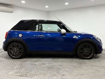 Used MINI Convertible 2018 for sale - 73383800: Photo