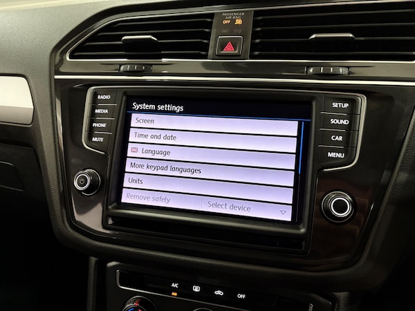 Used Volkswagen Tiguan 2016 for sale - 76152170: Photo 20