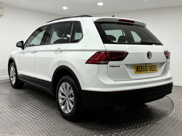 Used Volkswagen Tiguan 2016 for sale - 76152170: Photo 5