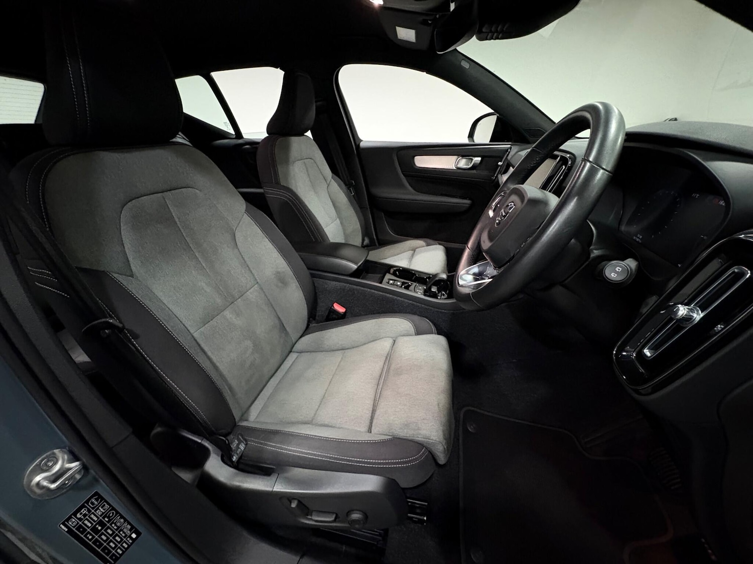 Used Volvo XC40 2022 for sale - 77021134: Photo 12