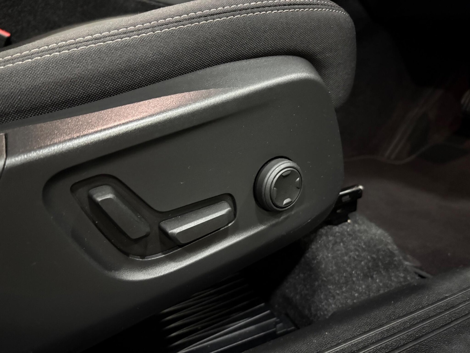 Used Volvo XC40 2022 for sale - 77021134: Photo 13