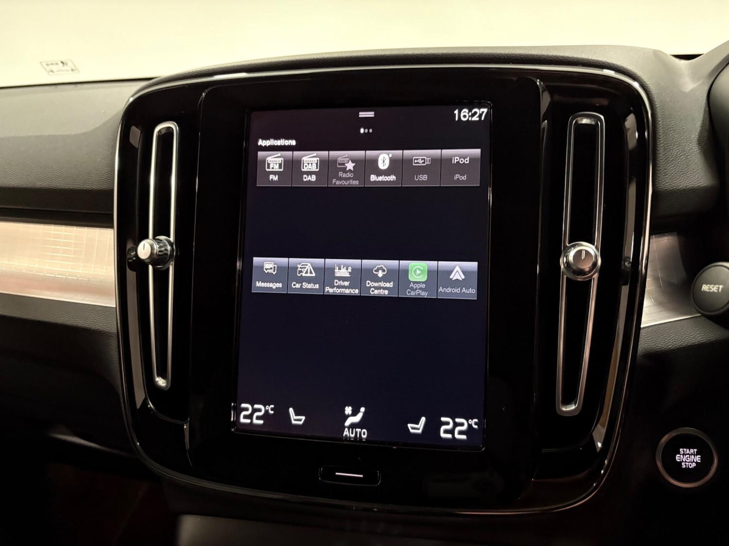 Used Volvo XC40 2022 for sale - 77021134: Photo 25