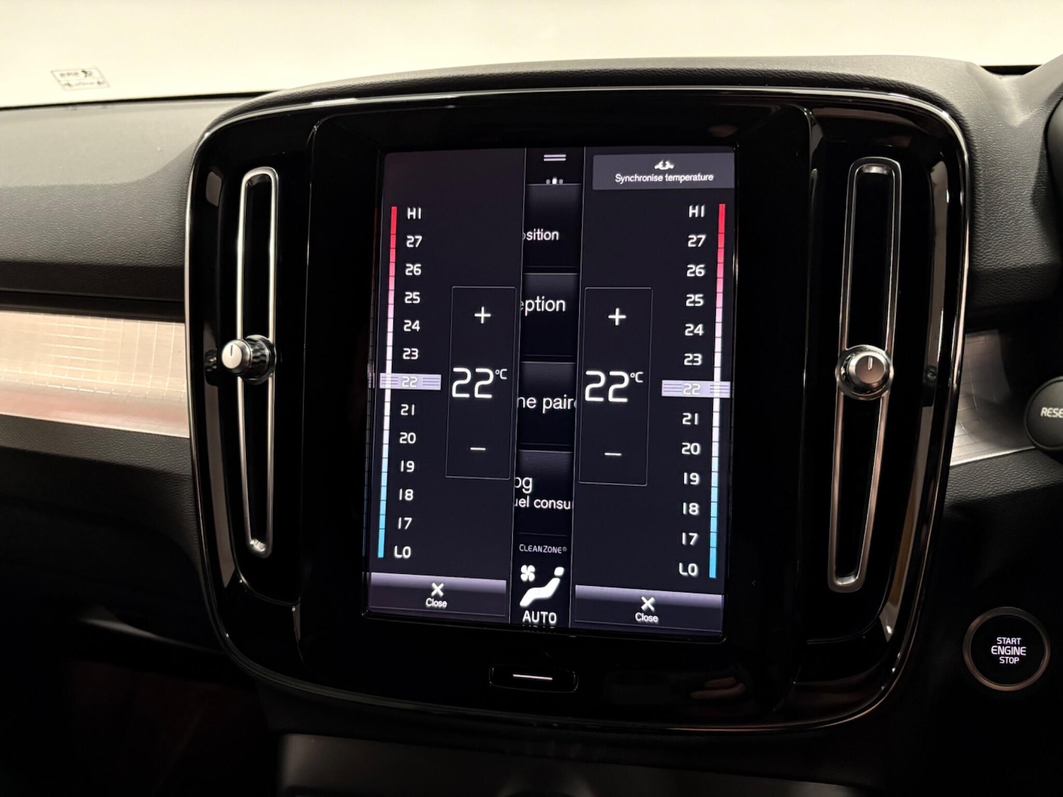 Used Volvo XC40 2022 for sale - 77021134: Photo 26