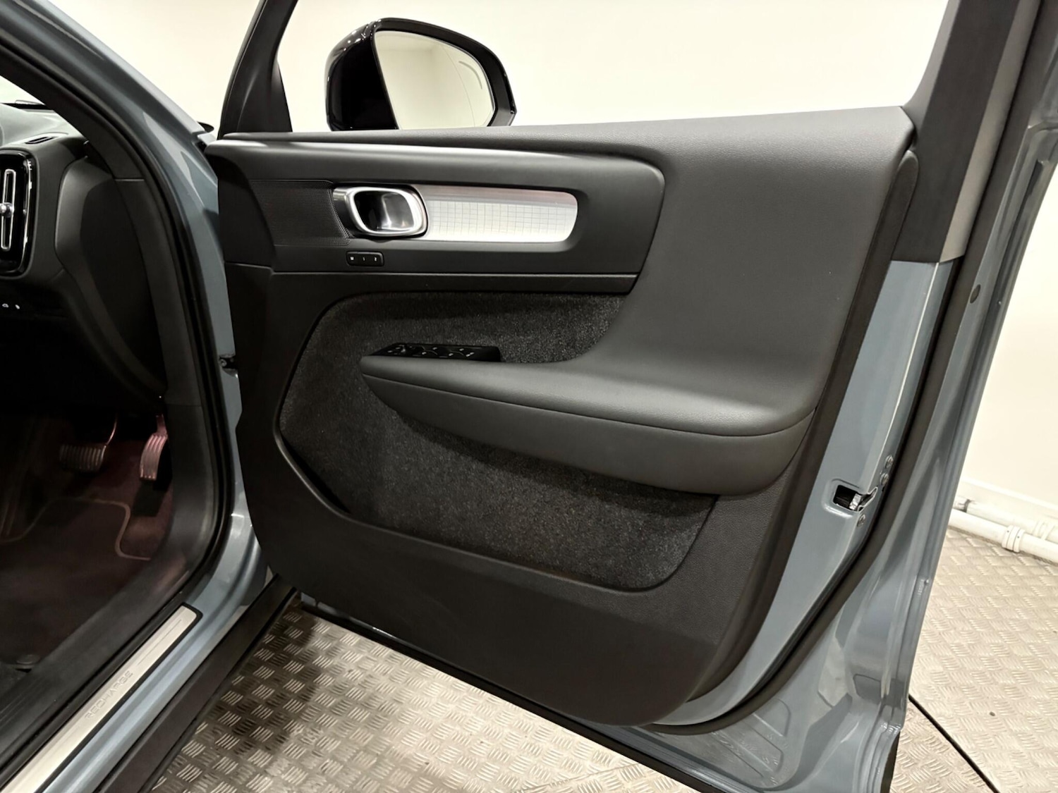 Used Volvo XC40 2022 for sale - 77021134: Photo 37