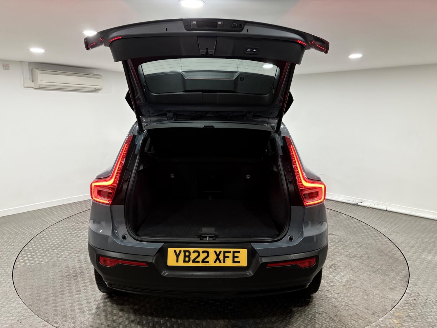 Used Volvo XC40 2022 for sale - 77021134: Photo 42