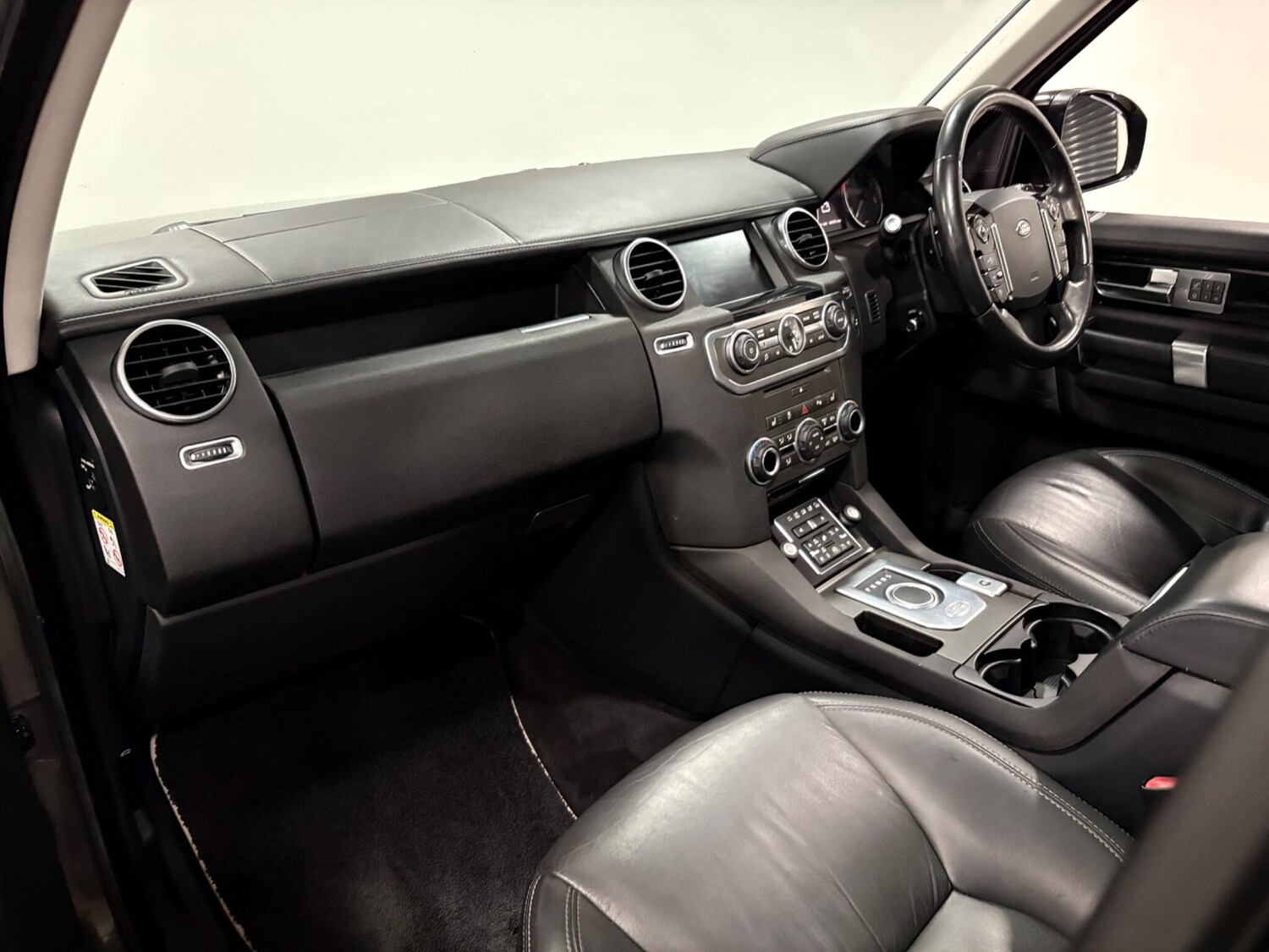 Used Land Rover Discovery 4 for sale - 77738537: Photo 11