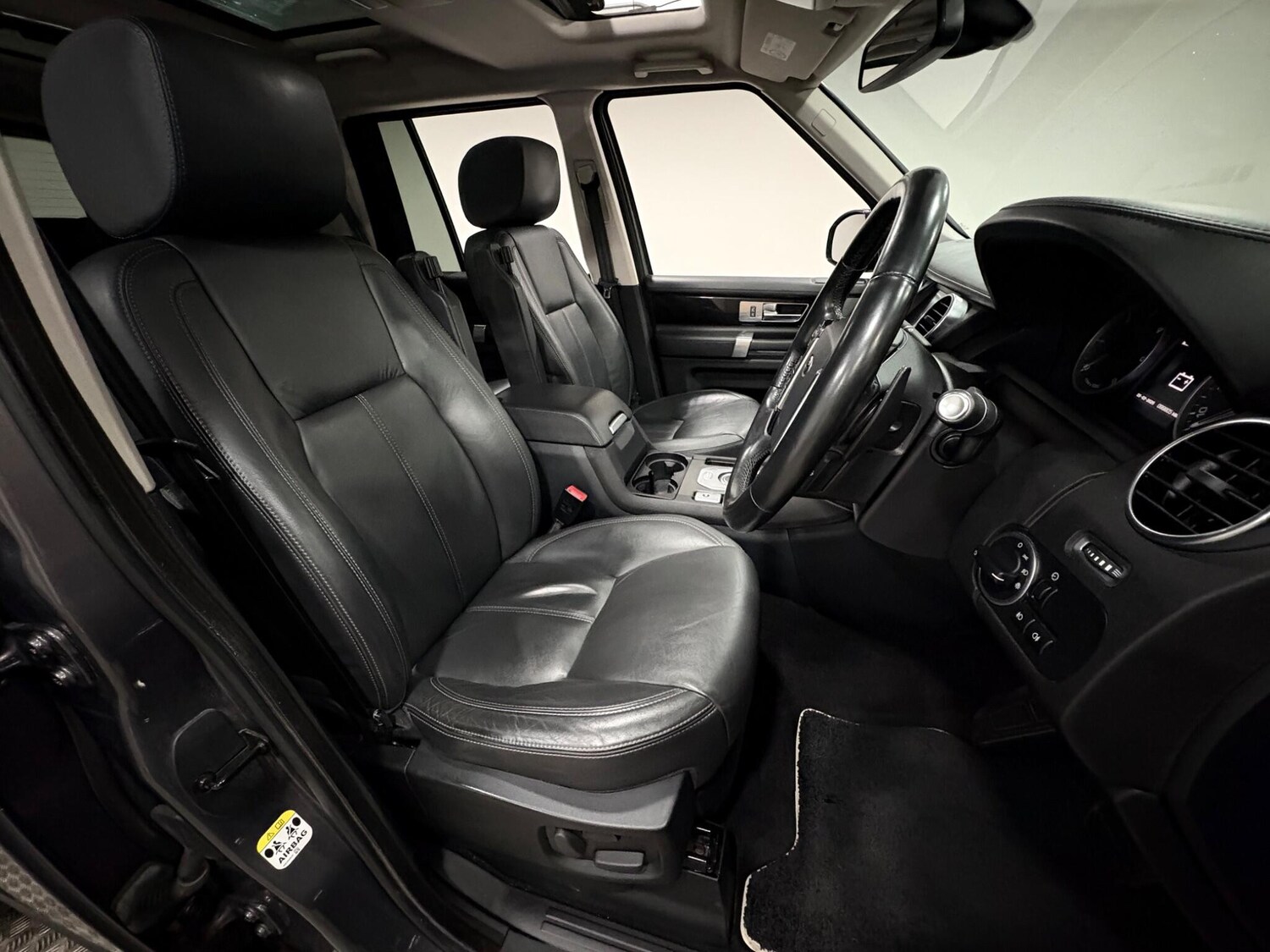 Used Land Rover Discovery 4 for sale - 77738537: Photo 12