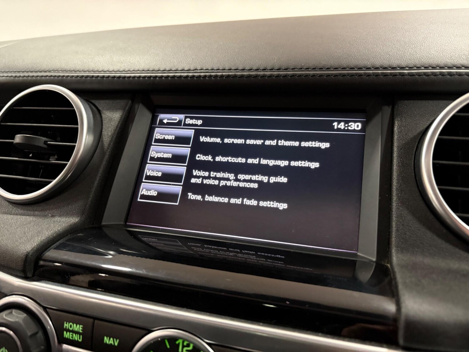 Used Land Rover Discovery 4 for sale - 77738537: Photo 29