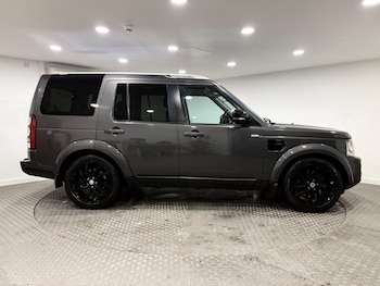 Used Land Rover Discovery 4 2016 for sale - 77738537: Photo