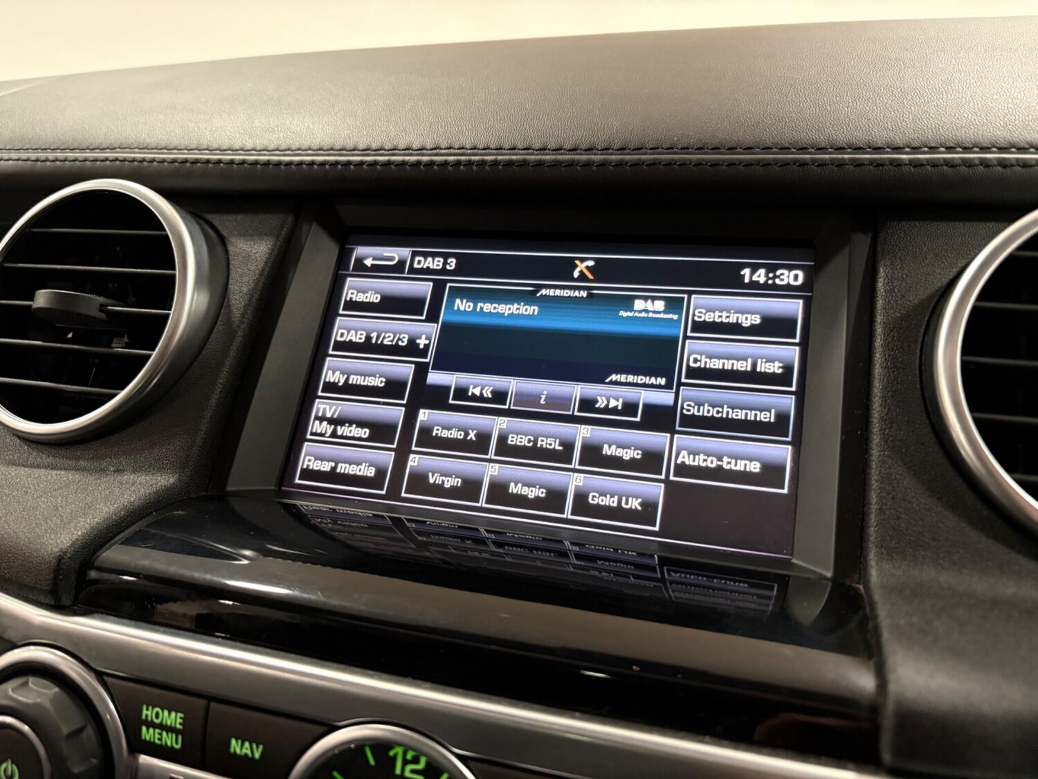 Used Land Rover Discovery 4 for sale - 77738537: Photo 30