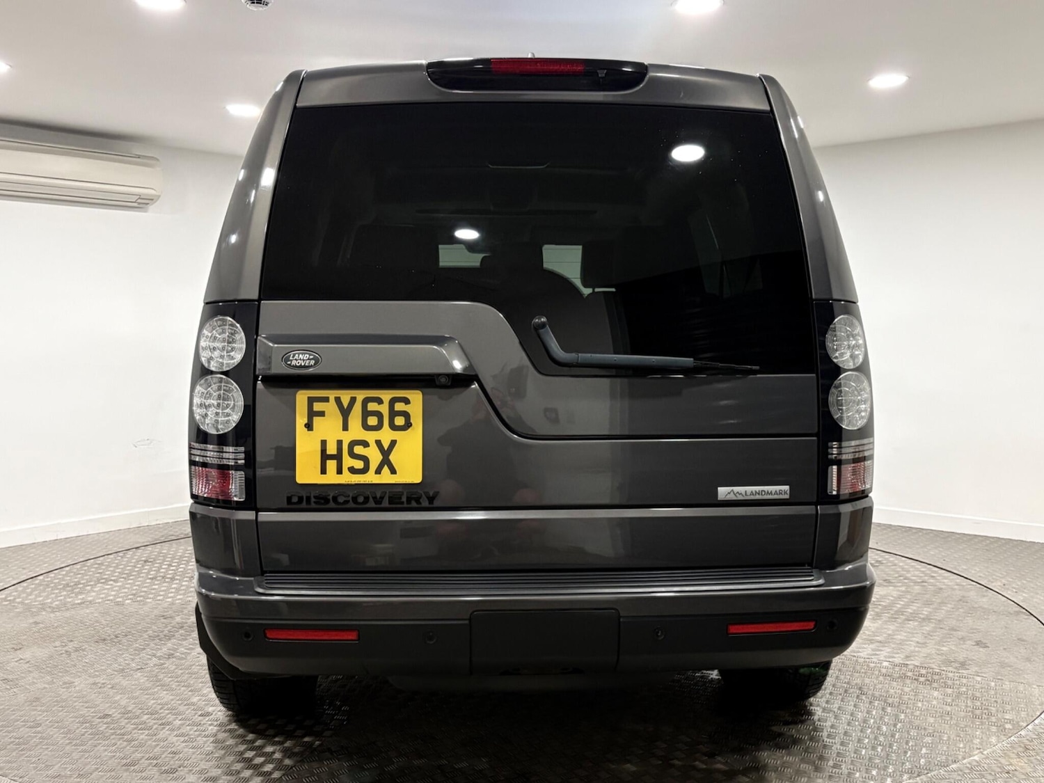 Used Land Rover Discovery 4 for sale - 77738537: Photo 4