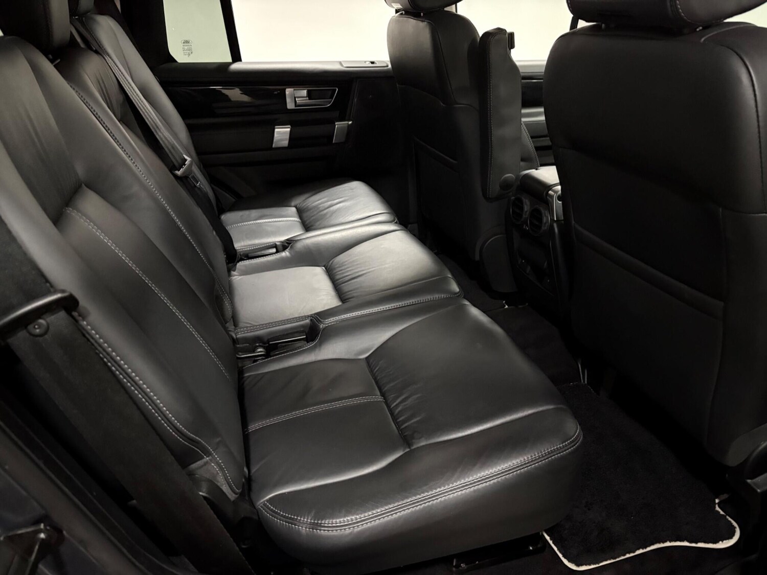 Used Land Rover Discovery 4 for sale - 77738537: Photo 43