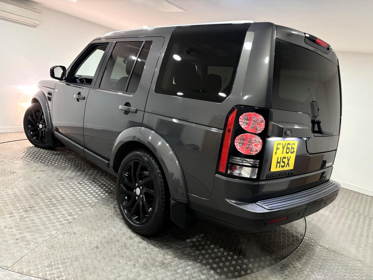 Used Land Rover Discovery 4 for sale - 77738537: Photo 53