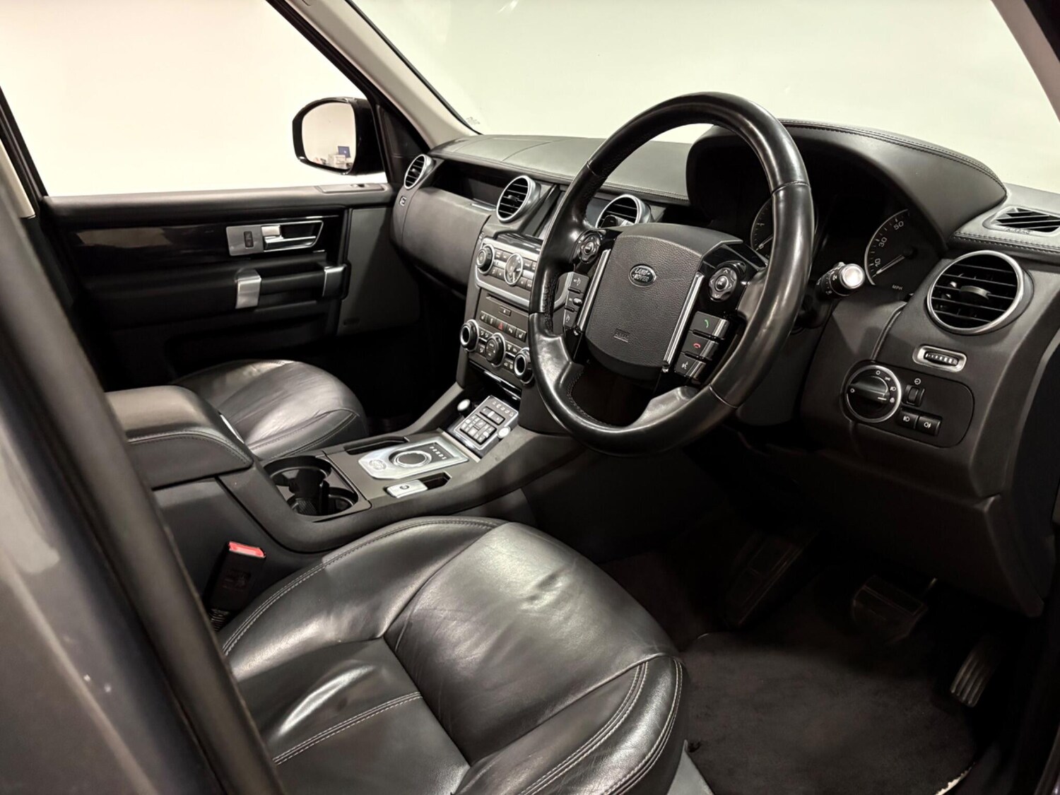 Used Land Rover Discovery 4 for sale - 77738537: Photo 9