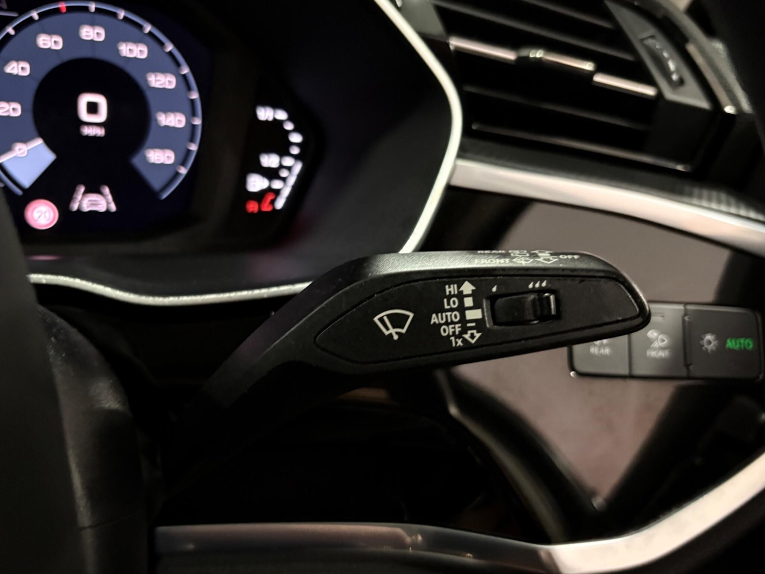 Used Audi Q3 2020 for sale - 77021253: Photo 20