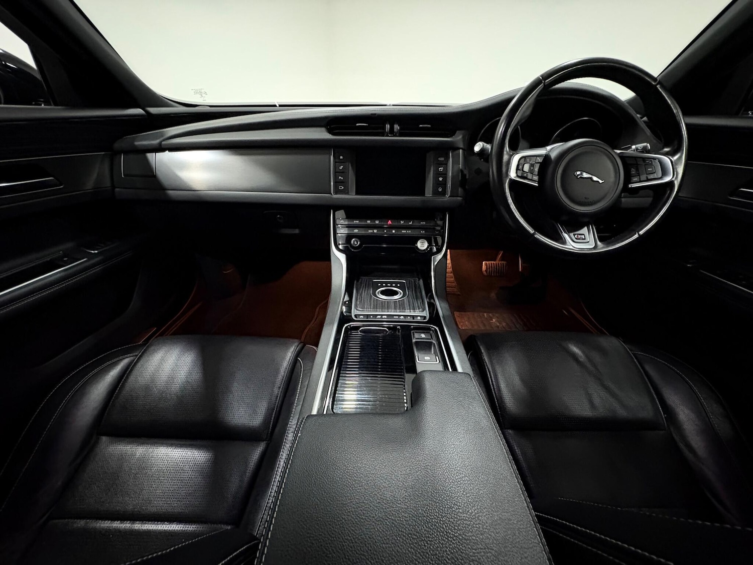 Used Jaguar XF for sale - 76735293: Photo 10