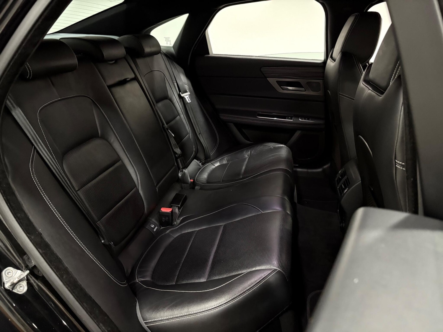 Used Jaguar XF for sale - 76735293: Photo 39