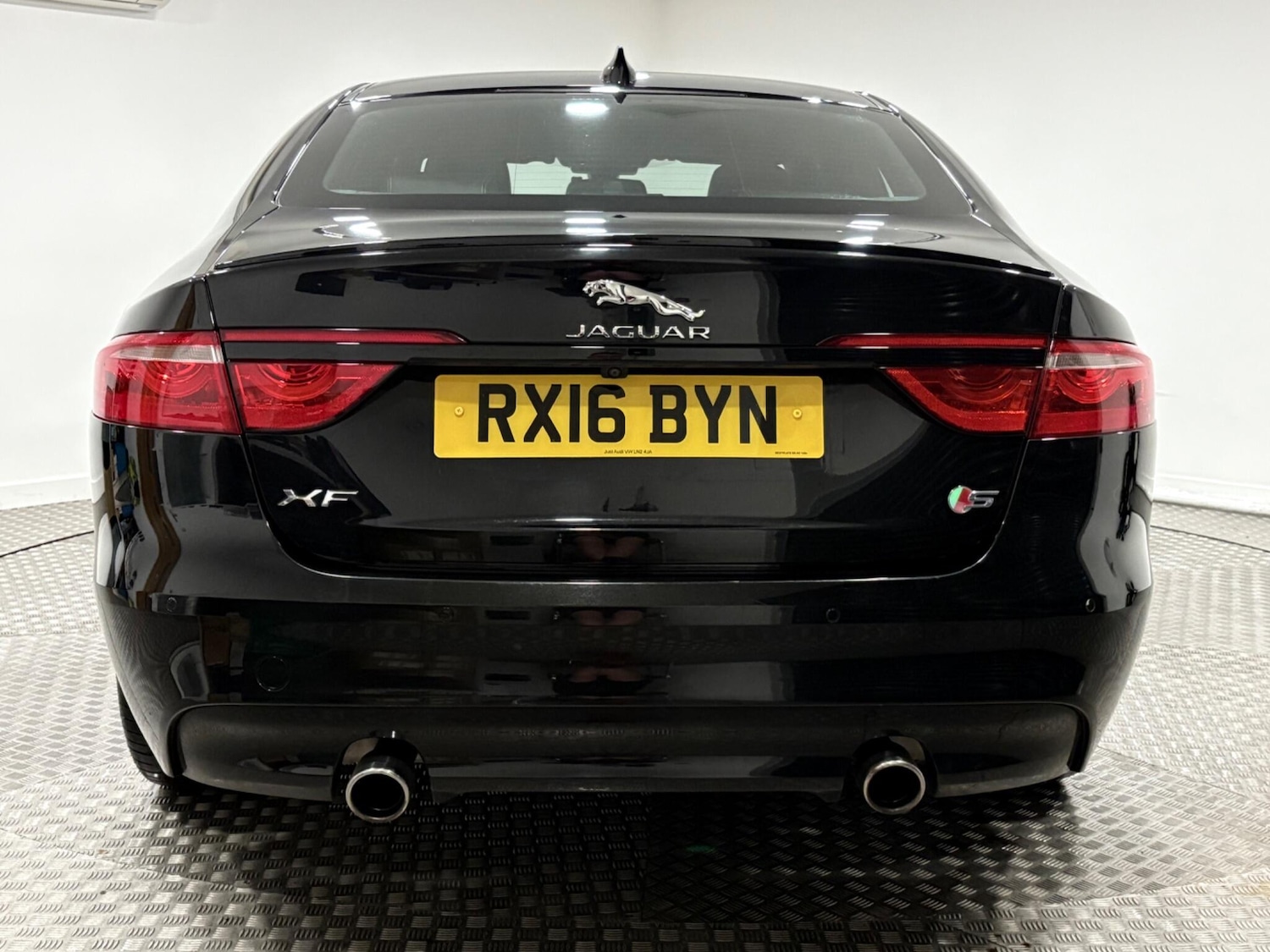 Used Jaguar XF for sale - 76735293: Photo 4