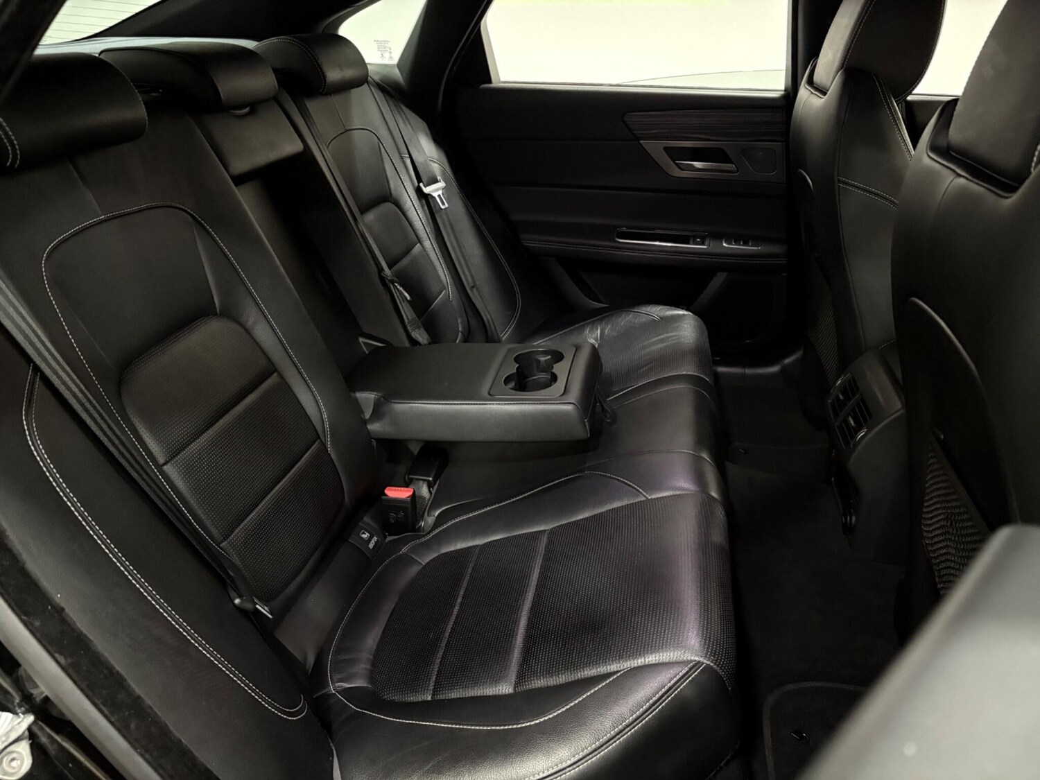 Used Jaguar XF for sale - 76735293: Photo 40