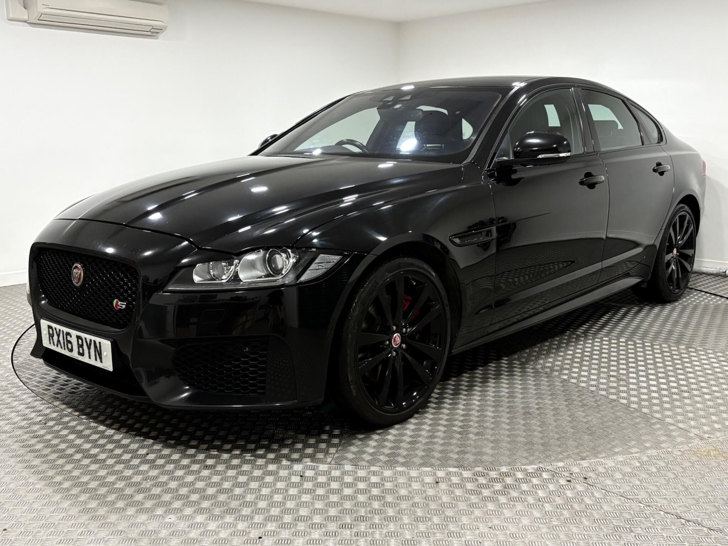 Used Jaguar XF for sale - 76735293: Photo 7